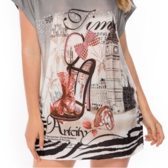 - Abstract Print Top - - Picture 5 of 8